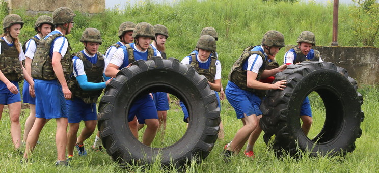 Turniej o puchar dowódcy 3 PBOT z udziałem studentów PRz