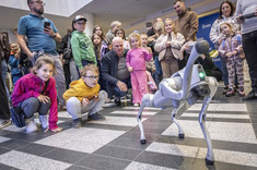 Robo pies,